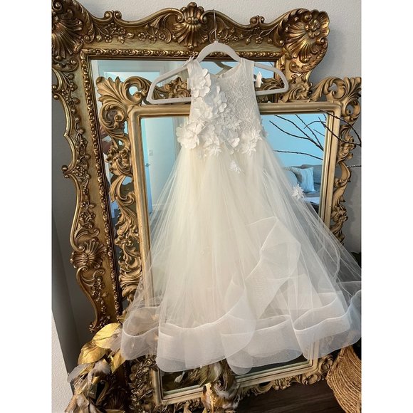 THE HOUSE OF MISCHKA AOKI BESPOKE LUXURY - Picture 1 of 8